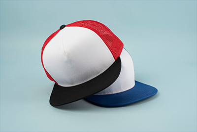 Caps